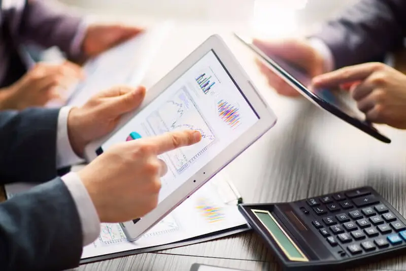 what are online financial tools